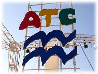 ATCの看板